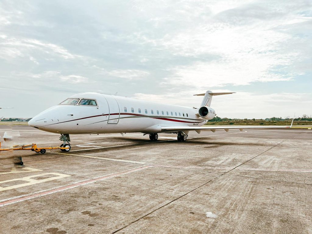 Private Jet Charter Challenger 850 Operator Indonesia
